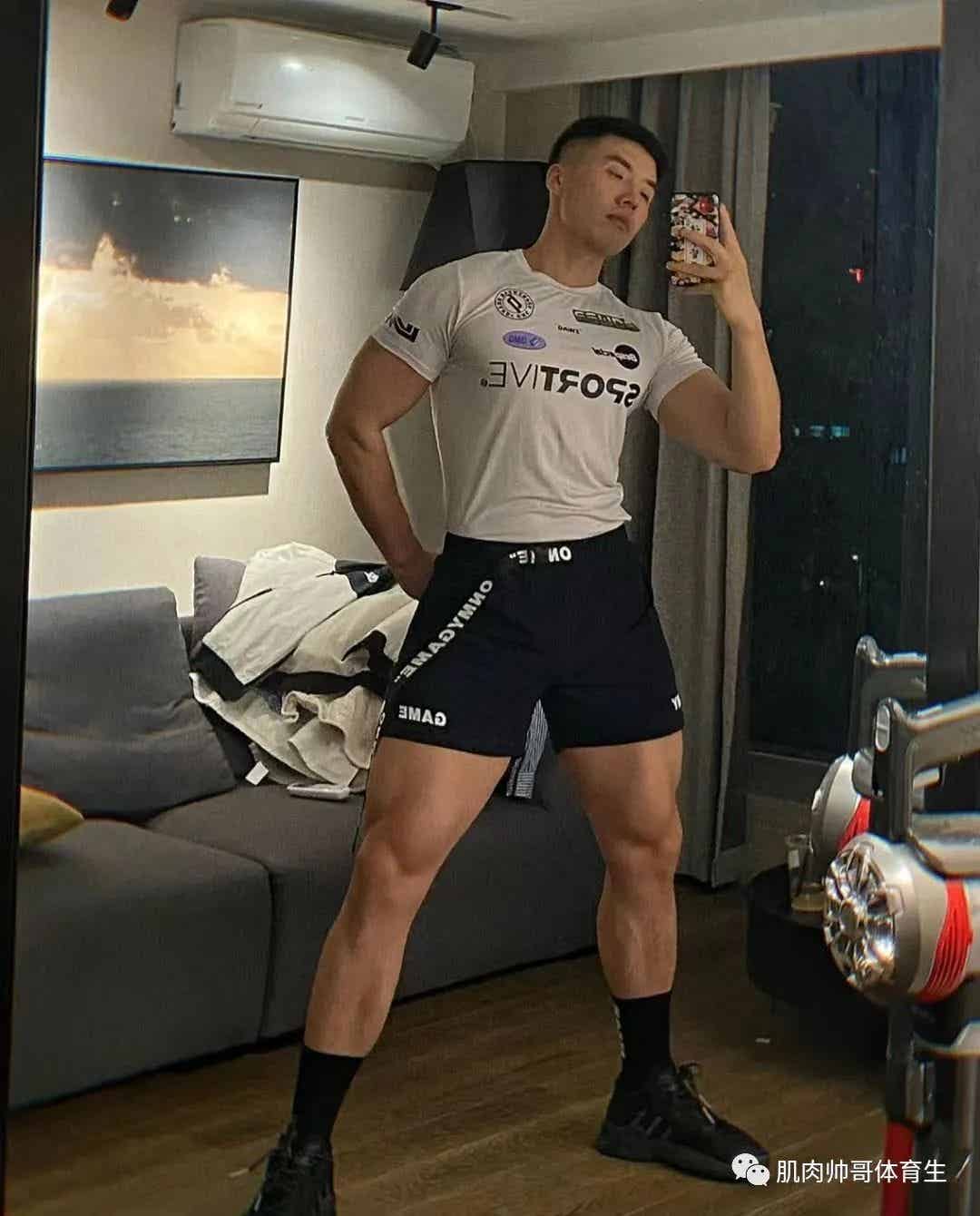 图片[3]-型男范儿，大块头的肌肉小爷们-小蓝短视频