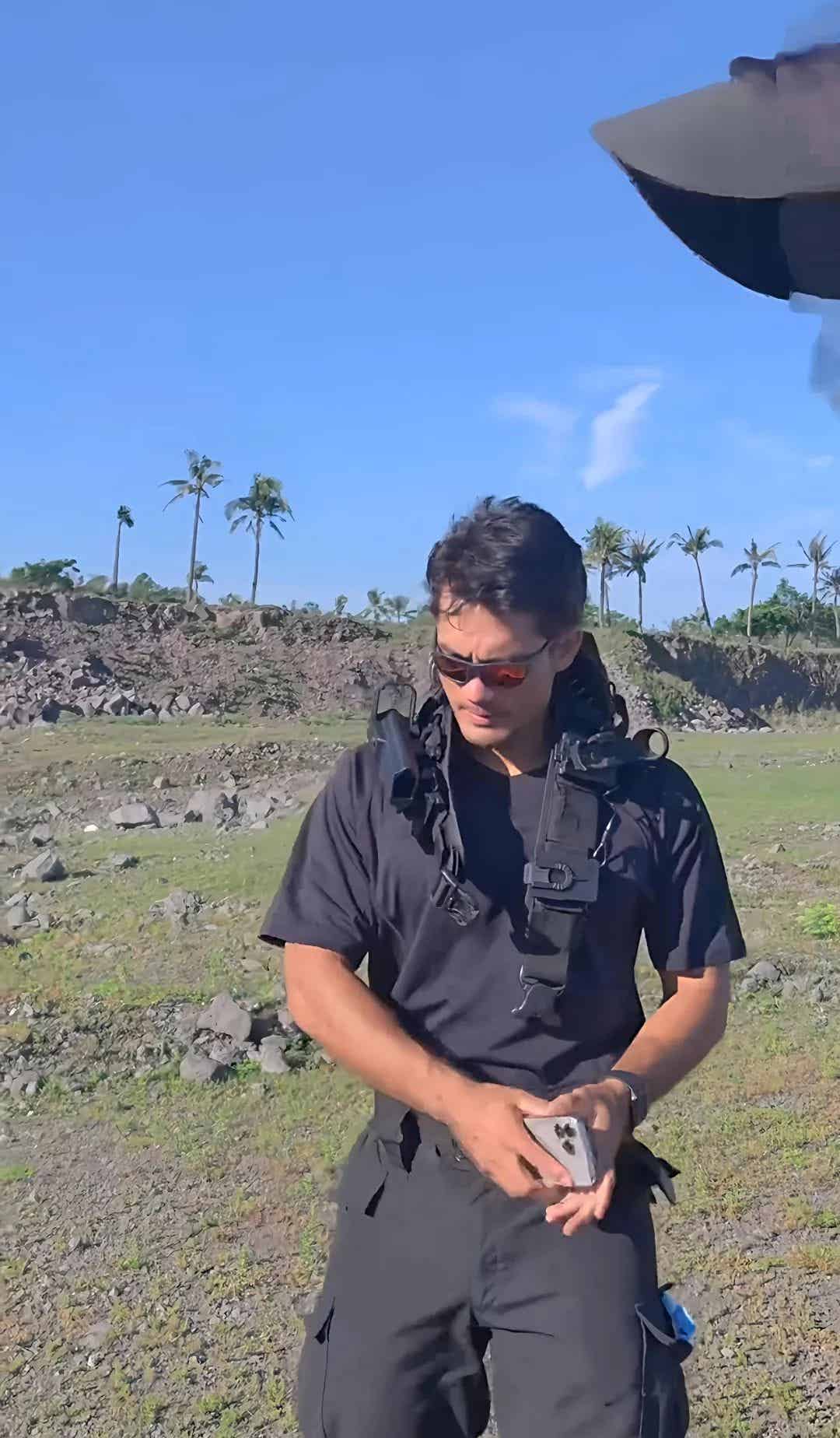 图片[2]-海南超帅救人帅警爆火啊！粗壮长腿实力强被他吸引！-小蓝短视频