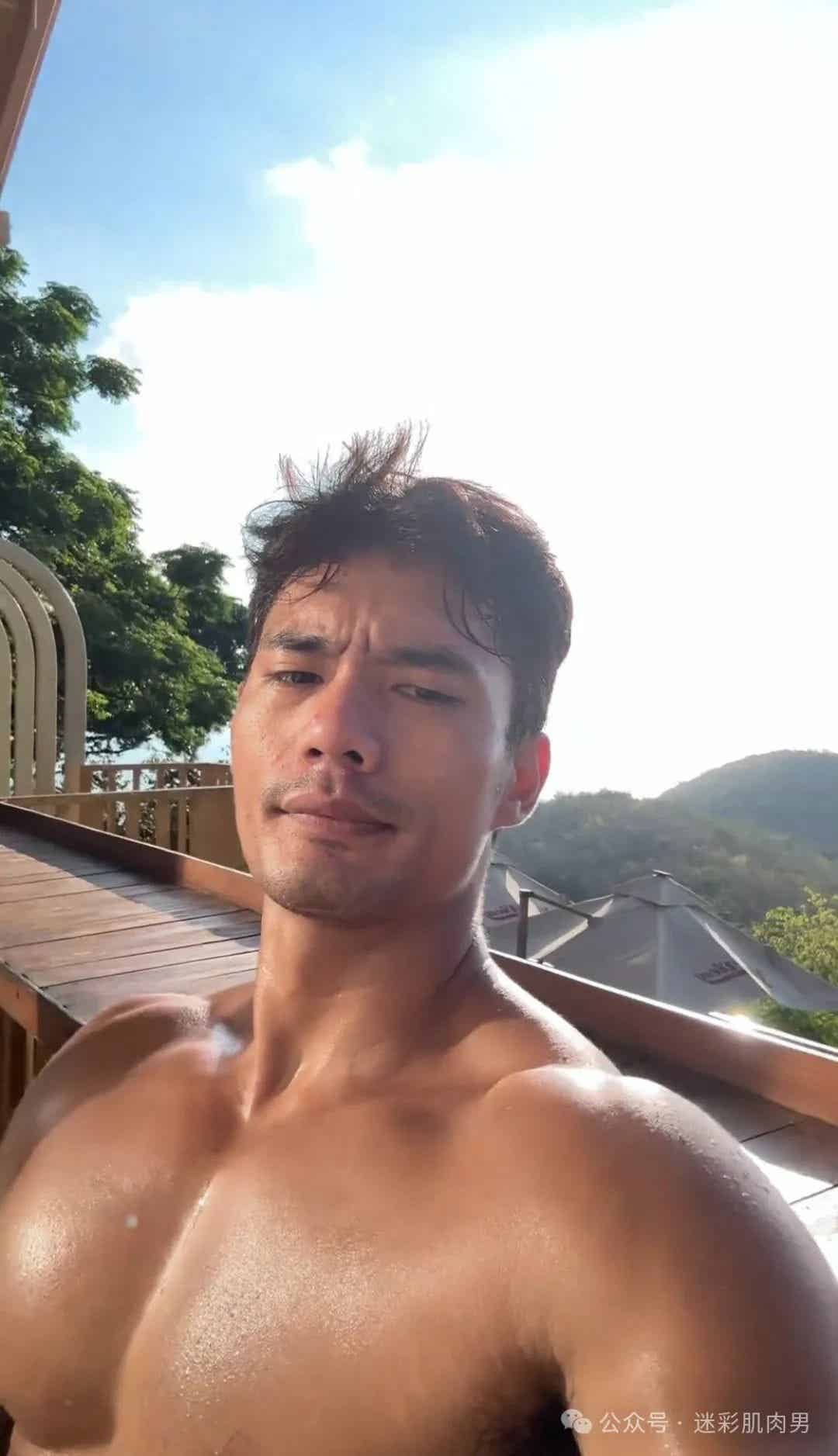 图片[20]-海南超帅救人帅警爆火啊！粗壮长腿实力强被他吸引！-小蓝短视频