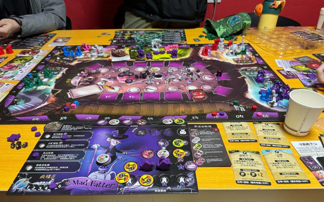 长沙某俱乐部停办“国王游戏”，回归绿色交友才能长久