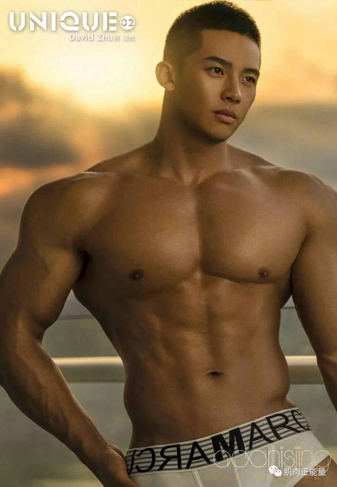 图片[6]-超壮大胸肌男神祝万成海边泳裤写真被解锁-小蓝短视频