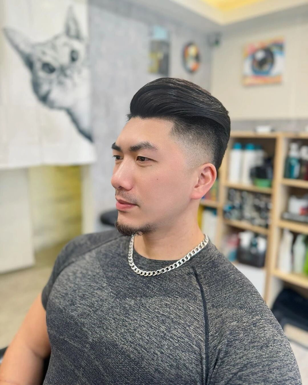 “两边铲光，中间不动”，男生试试这3款发型，清爽干净很帅气！