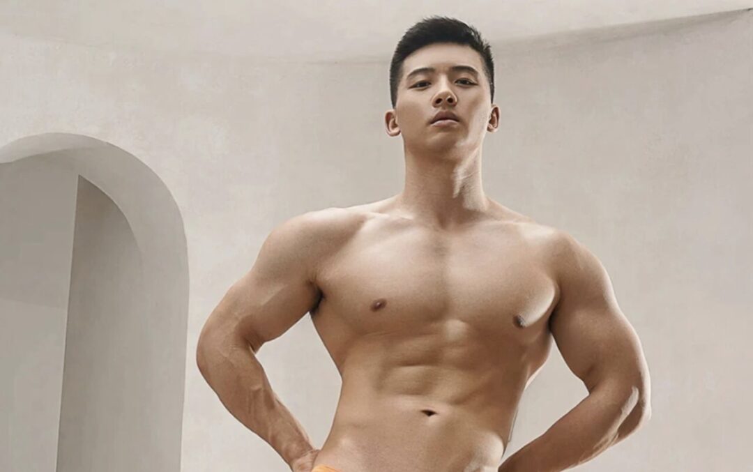 图片[8]-祝万成时隔多年做内裤男模 肌肉身竟变化这么大？！-小蓝短视频