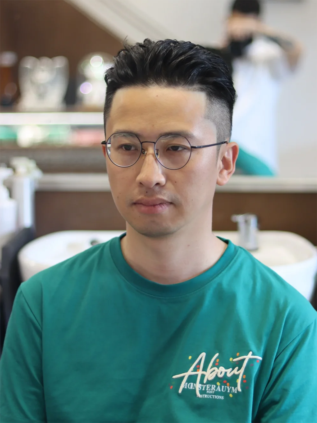 2025秋男生发型流行趋势，这3款造型时尚显高级，帅出圈了！