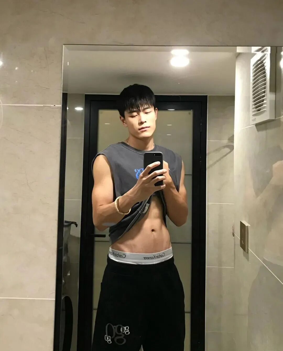 图片[3]-188cm北京大鼻子美术生男大-小蓝短视频