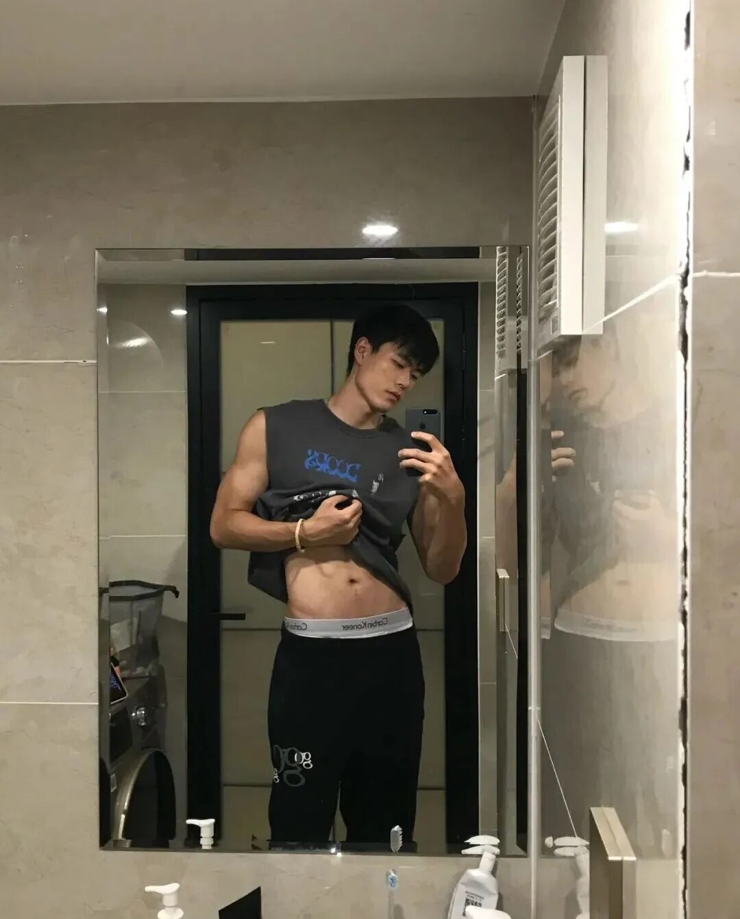 图片[5]-188cm北京大鼻子美术生男大-小蓝短视频