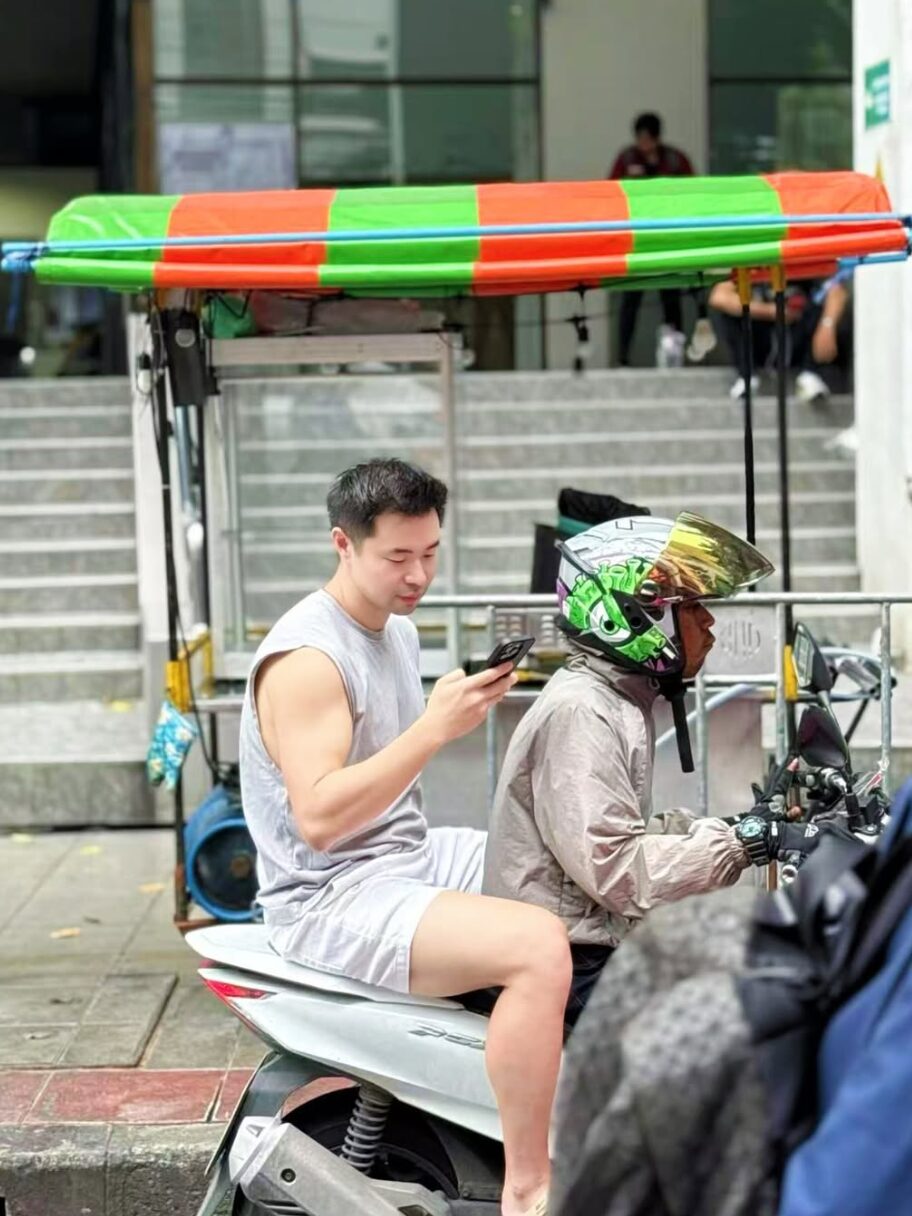 曼谷同乐青旅为何超级火爆？我们采访了背后的中国老板！