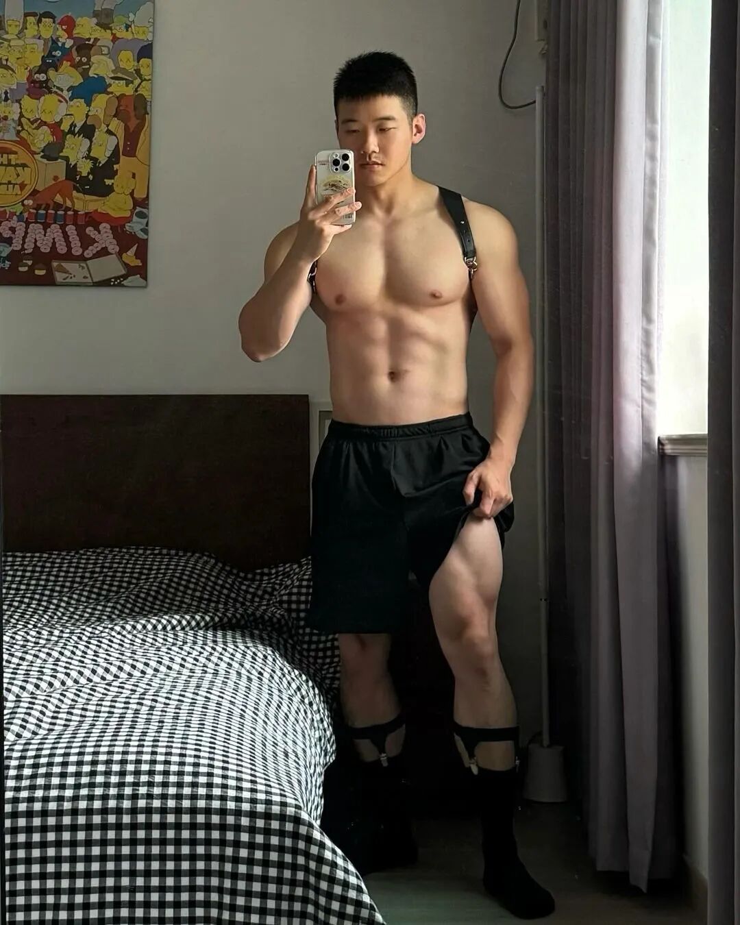 图片[3]-网红小哥直播间卖自己的倒模玩具，网友：没见过怎么知道是不是本人的？-小蓝短视频