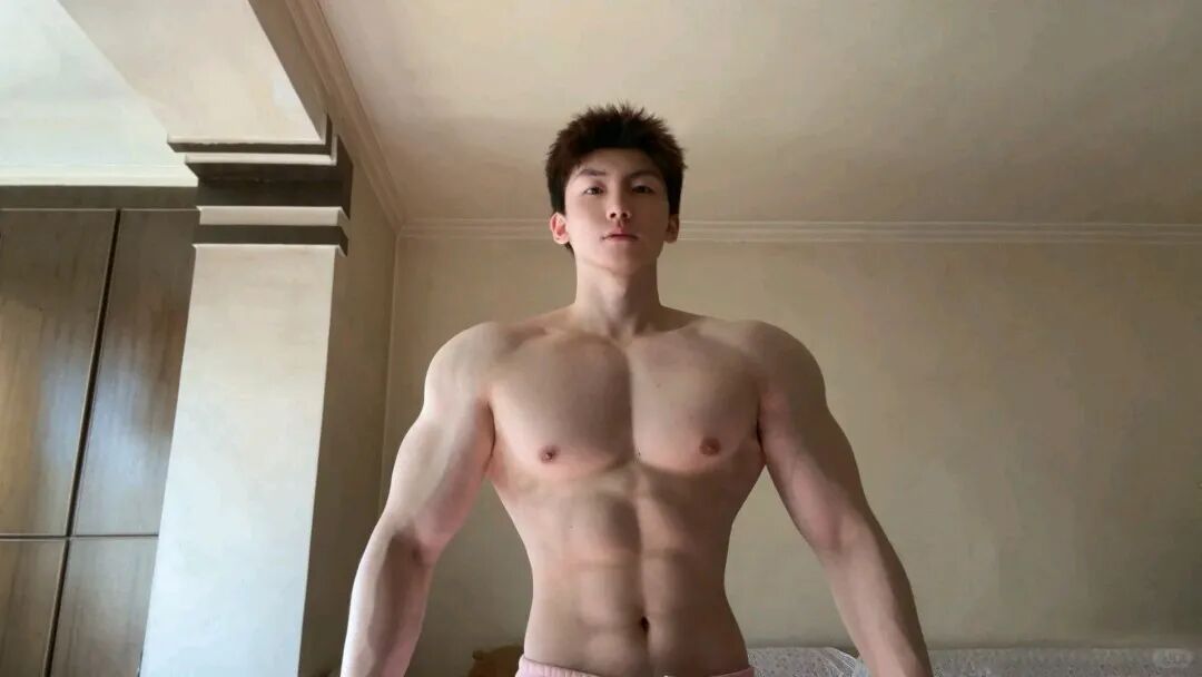 图片[2]-能连续完成100天训练计划，才是现实世界的SSS级成就者-小蓝短视频