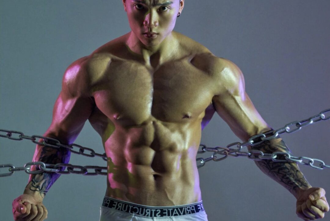 图片[6]-筋肉猛男和他的肌肉皮肤机车 铁汉柔情了-小蓝短视频