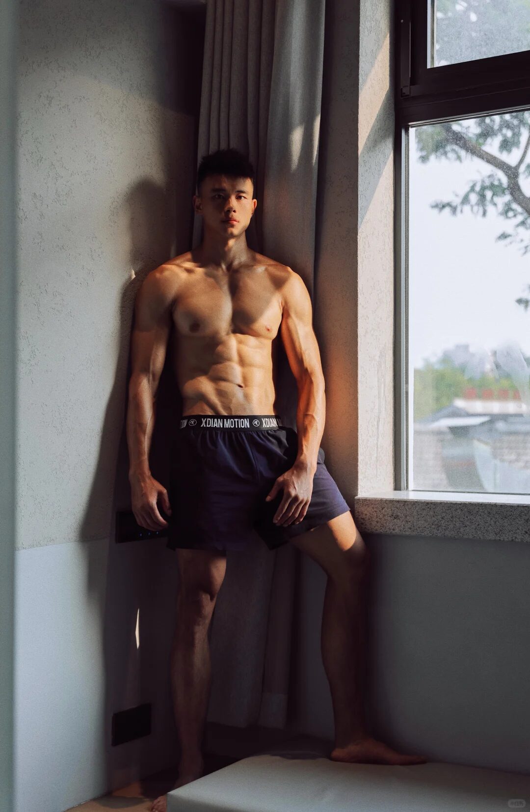 图片[4]-【X男神系列】这个广东肌肉帅哥，大腿真的好粗啊！？-小蓝短视频