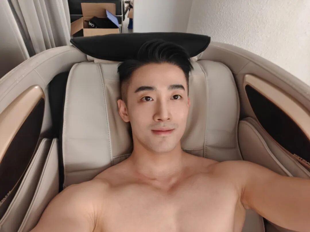 图片[1]-43岁的上海一姐张弦长这样，你敢信？！-小蓝短视频