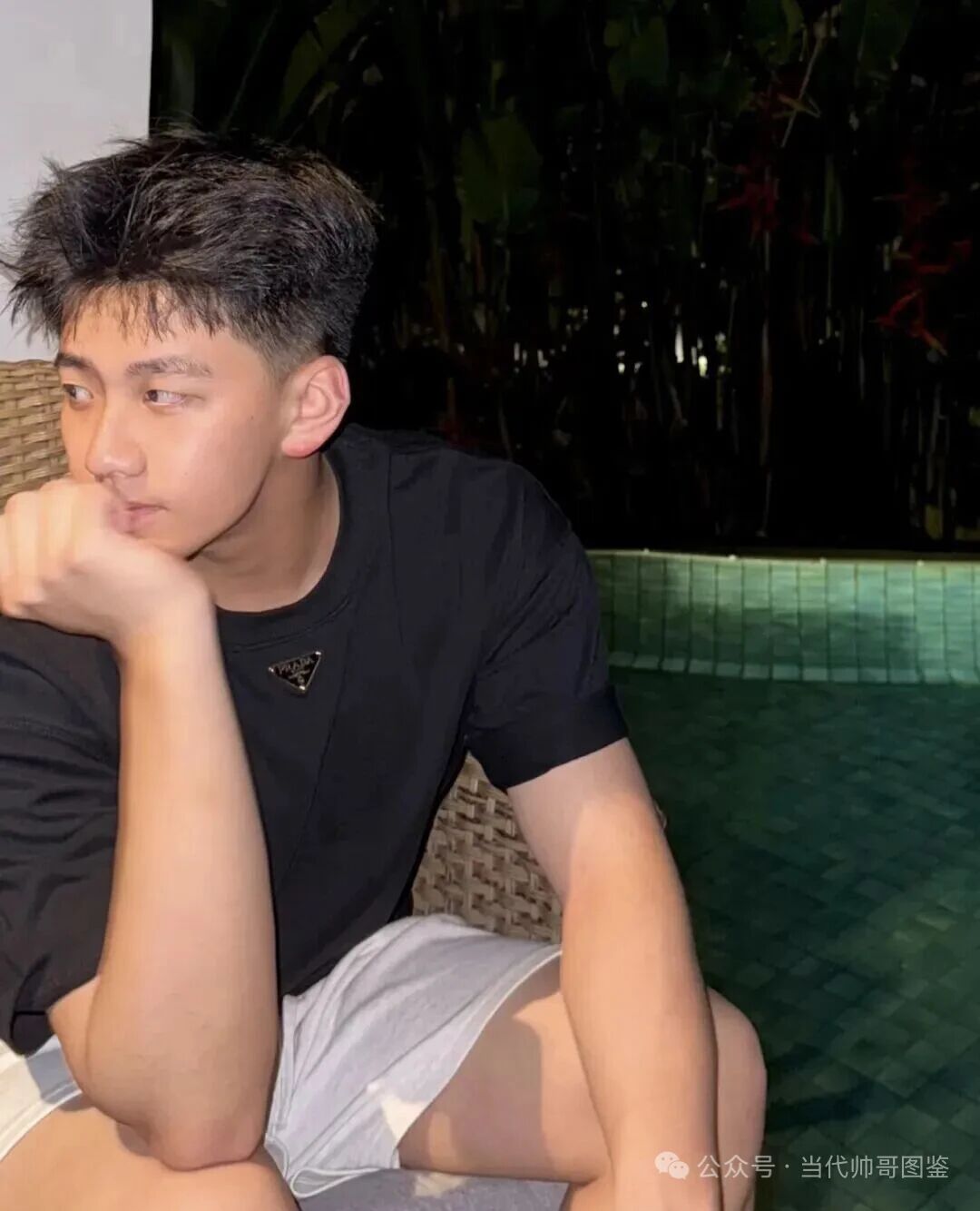 图片[6]-网传被富二代700W买断退网的是他？体育生小哥果然阳光帅气！-小蓝短视频