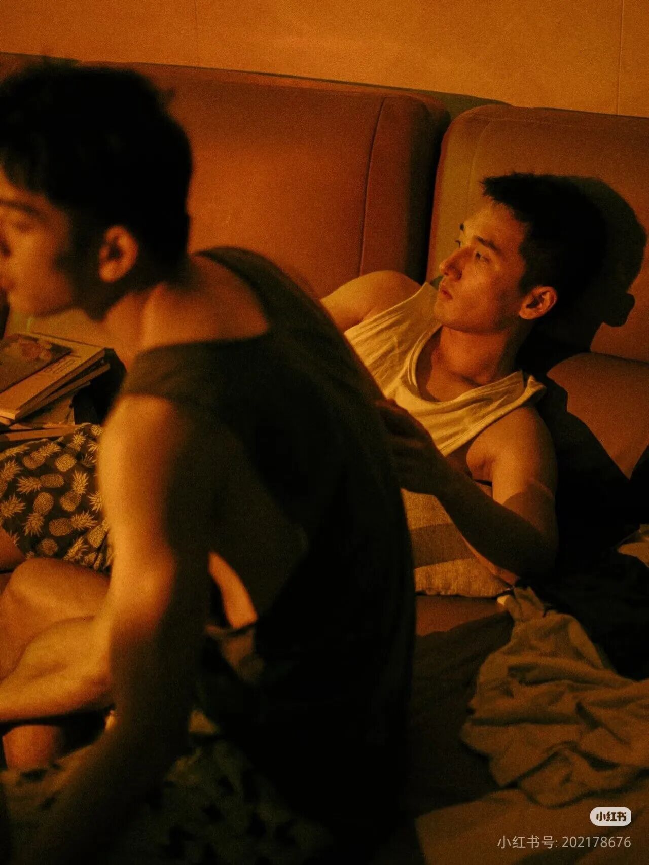 圈内知名网红情侣小吴与枫哥官宣分手！