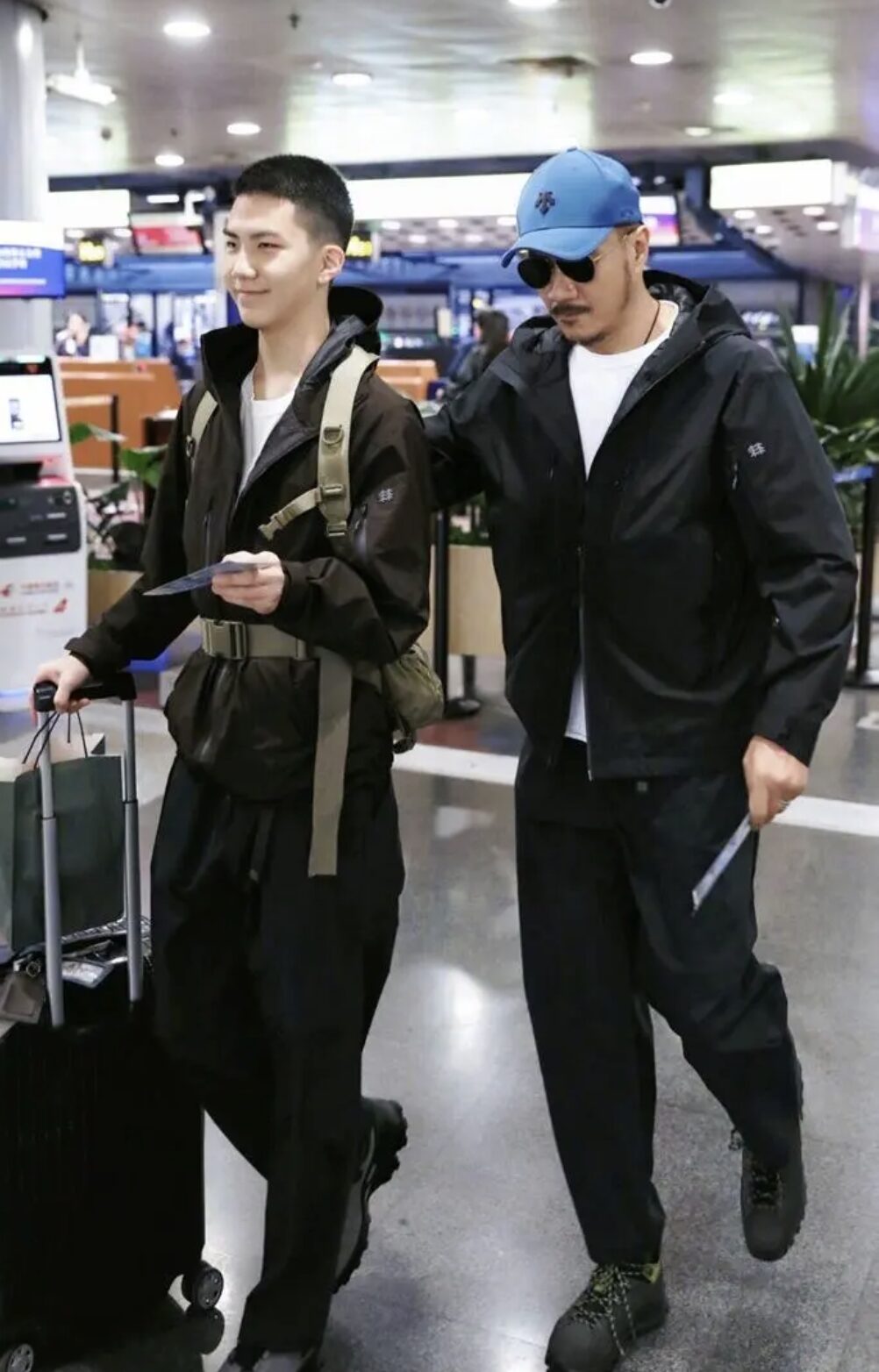 图片[16]-胡军17岁的儿子185cm寸头小爷们，越来越man啦！-小蓝短视频