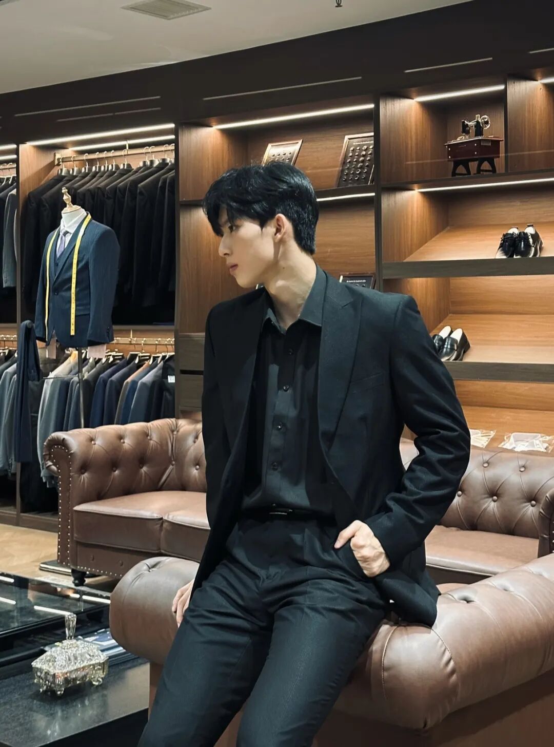 图片[4]-187单眼皮肌肉猛男少爷！健硕肌肉网友馋的直流口水....-小蓝短视频