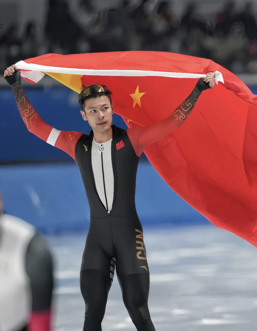 图片[2]-2026冬奥会185CM黑龙江滑冰运动员宁忠岩得冠！自拍太上头。-小蓝短视频