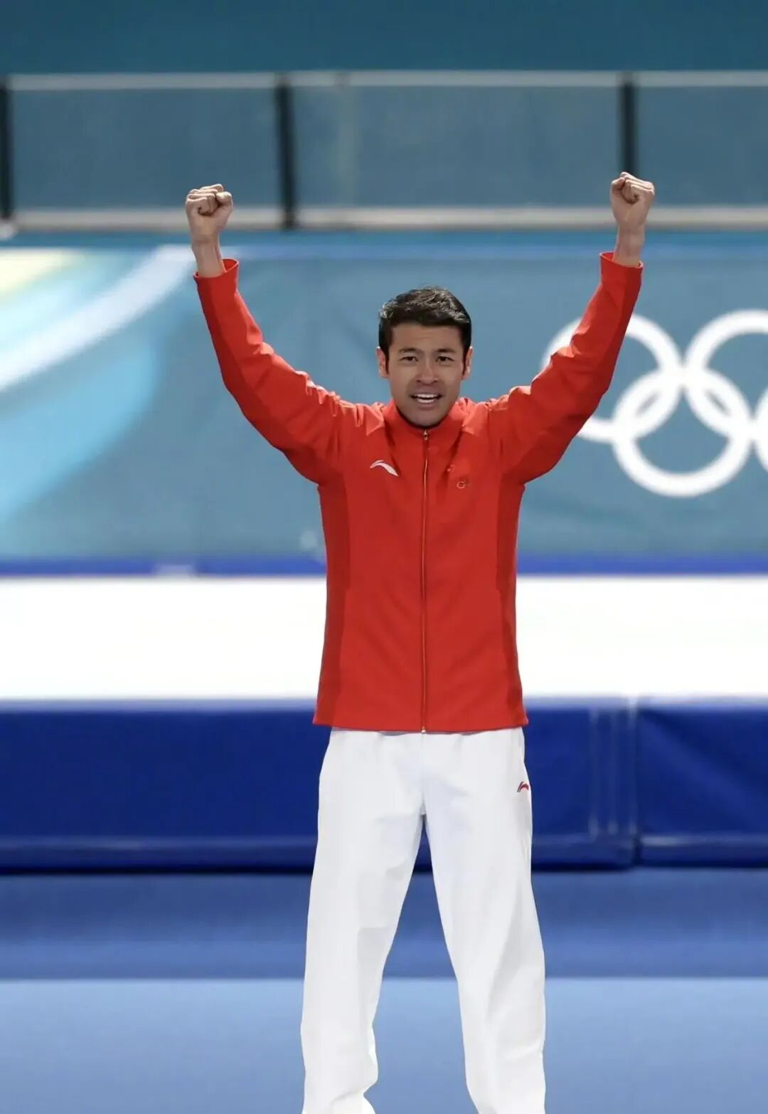 图片[2]-米兰冬奥会这枚黑龙江的胡子爷们火了！-小蓝短视频