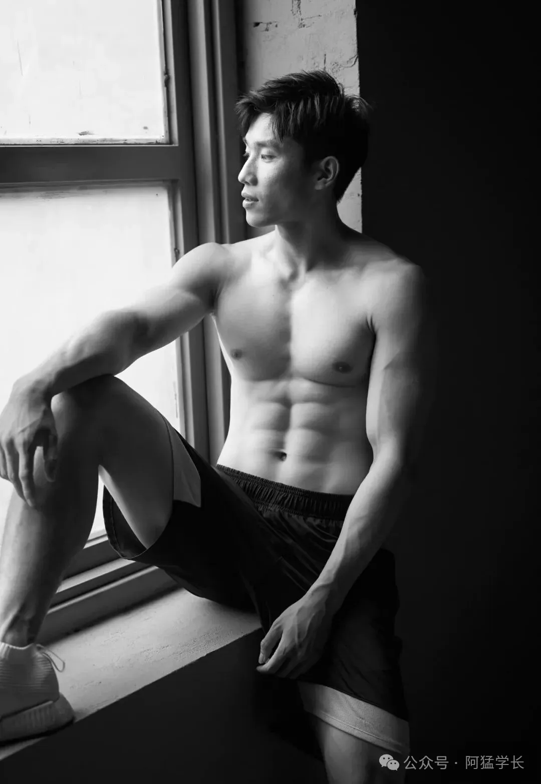 图片[12]-OMG！原来健身教练，都会被女记者采访啊……-小蓝短视频