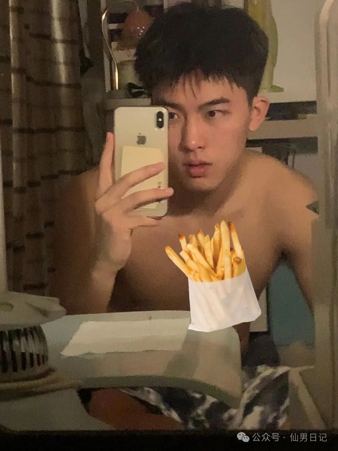 图片[8]-190cm体育生男大，06年的钻石腹肌质量太高了！-小蓝短视频