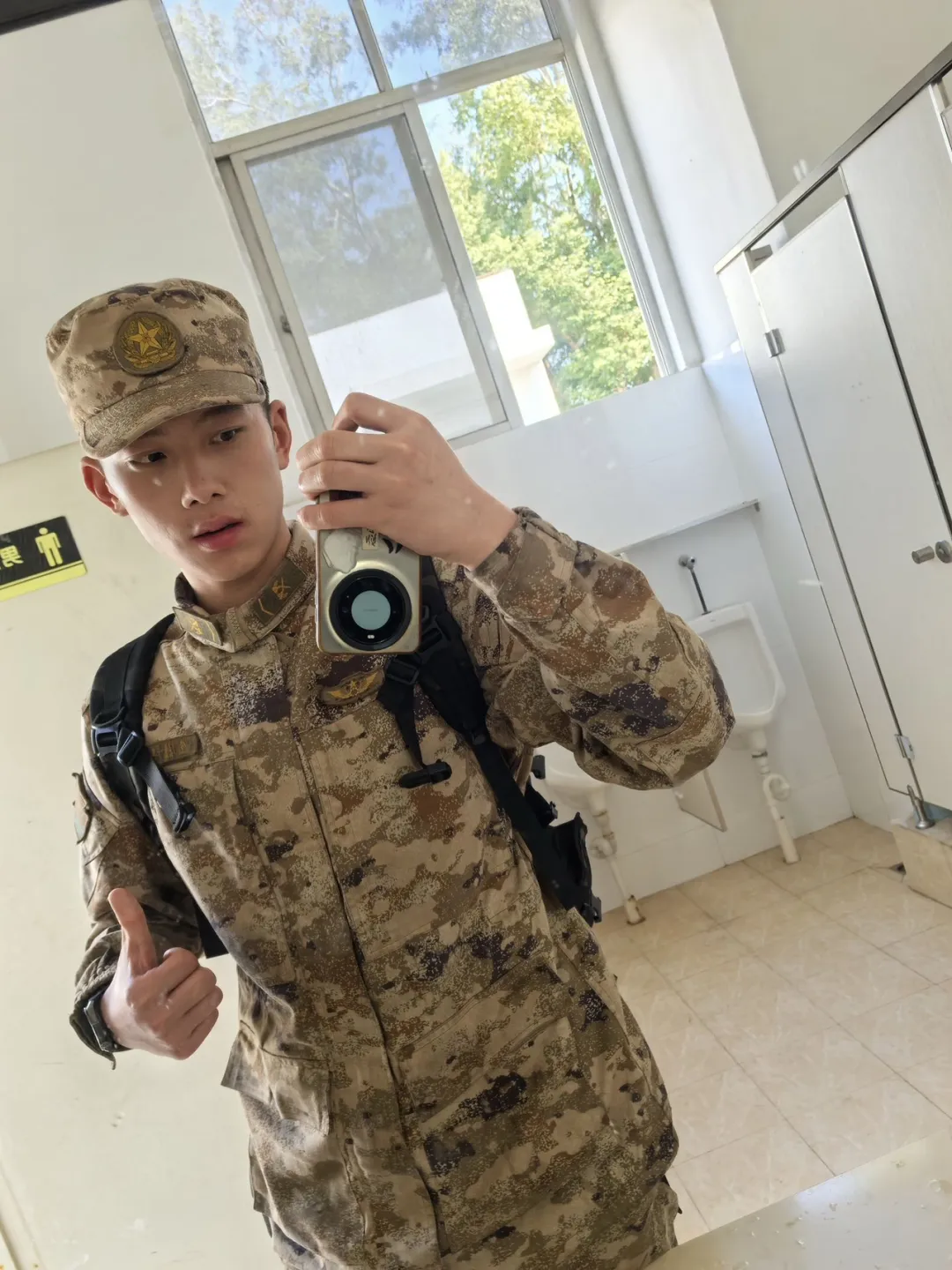 图片[12]-天！圈内网红小哥家贞居然去当了两年兵，现在都退伍了！-小蓝短视频