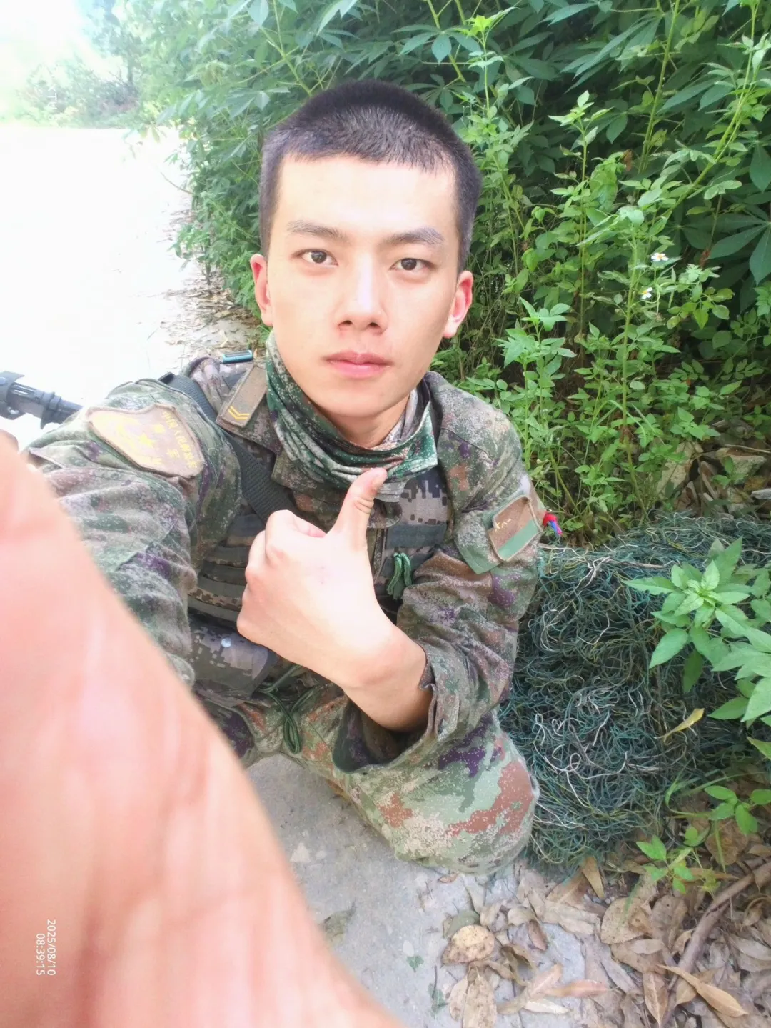 图片[16]-天！圈内网红小哥家贞居然去当了两年兵，现在都退伍了！-小蓝短视频