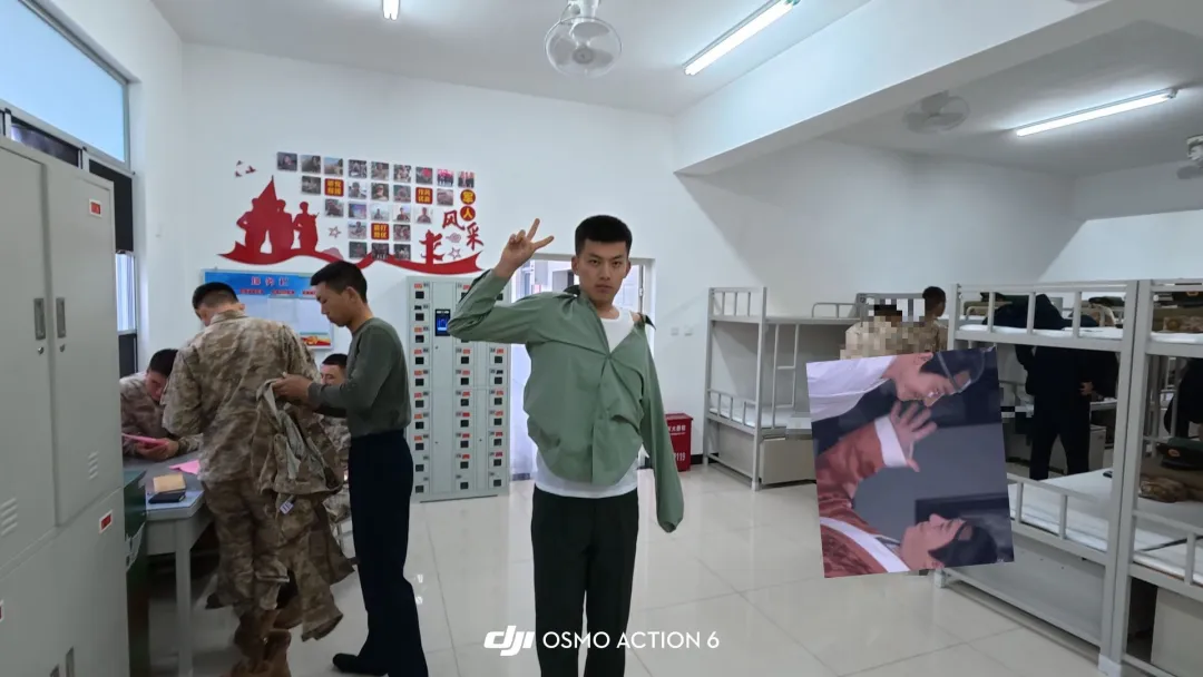 图片[17]-天！圈内网红小哥家贞居然去当了两年兵，现在都退伍了！-小蓝短视频