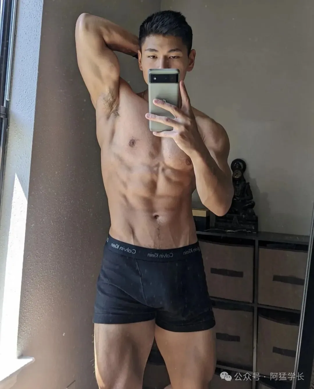 图片[7]-这个推特32W粉的亚裔博主！简直迷倒众生~-小蓝短视频