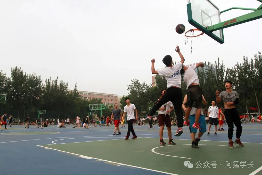 【直男日记】毕业后玩小蓝，和在校玩小蓝有什么不同？-小蓝短视频